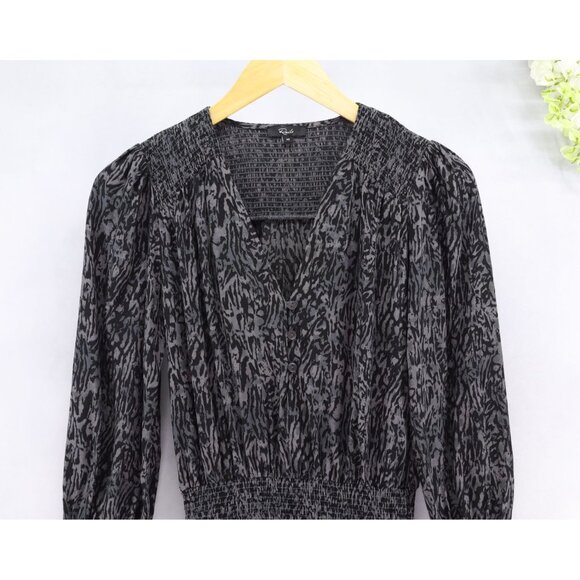 Rails Women's Zana Dress Long Sleeve Charcoal Gray Abstract Animal Print Sz Xs - Picture 3 of 10